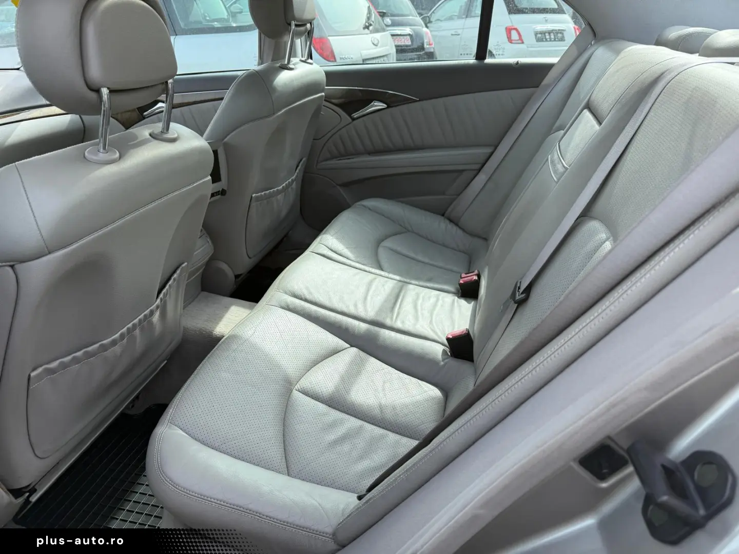 Mercedes-Benz E200 Avangarde