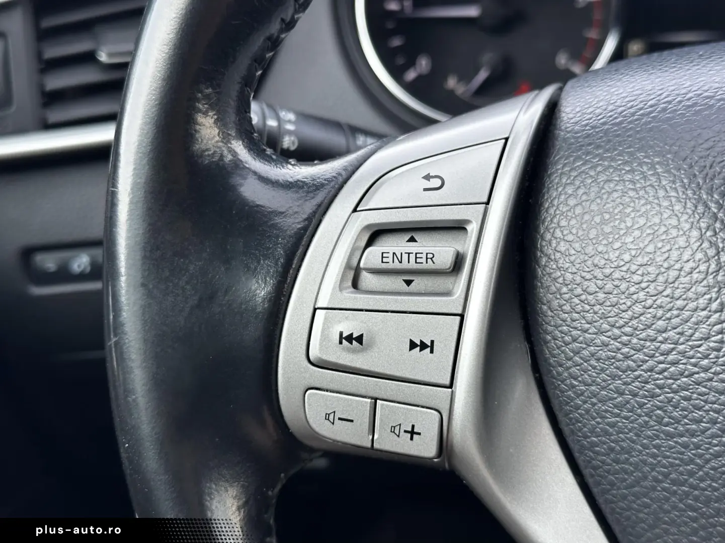 Nissan Qashqai Gen-Ii-2013-2021