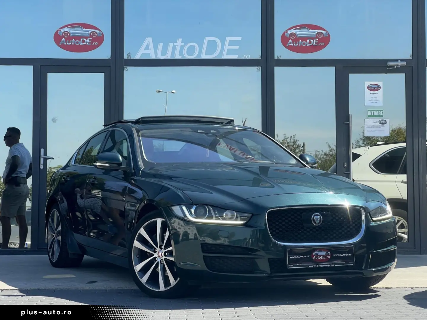 Jaguar Xe