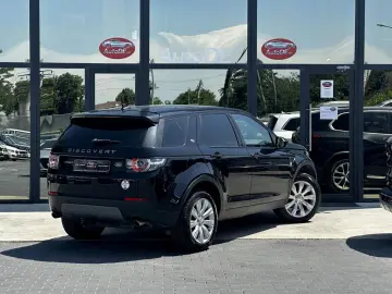 Land-Rover Discovery-Sport