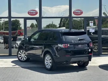 Land-Rover Discovery-Sport