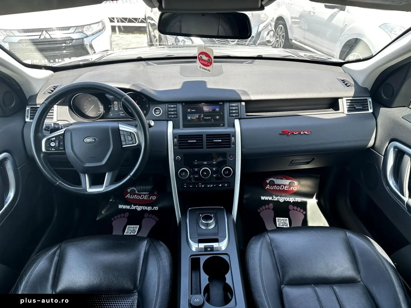 Land-Rover Discovery-Sport