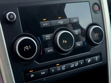 Land-Rover Discovery-Sport