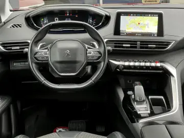 Peugeot 3008 Gen-Ii-2016