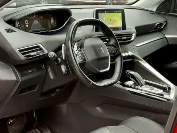 Peugeot 3008 Gen-Ii-2016