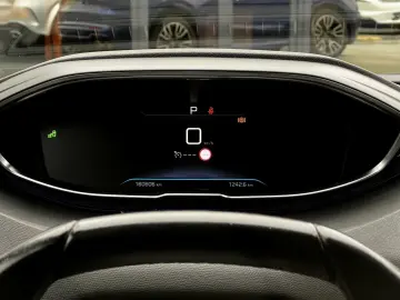 Peugeot 3008 Gen-Ii-2016