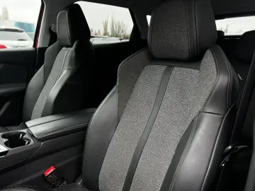 Peugeot 3008 Gen-Ii-2016