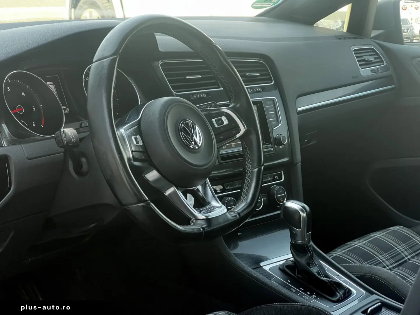 Volkswagen Golf Gen-Vii-2012-2020