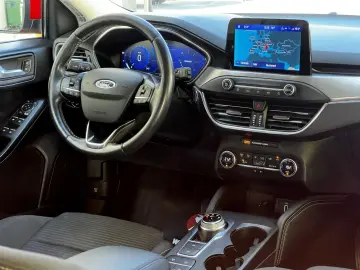 Ford Focus Gen-Iv-2018
