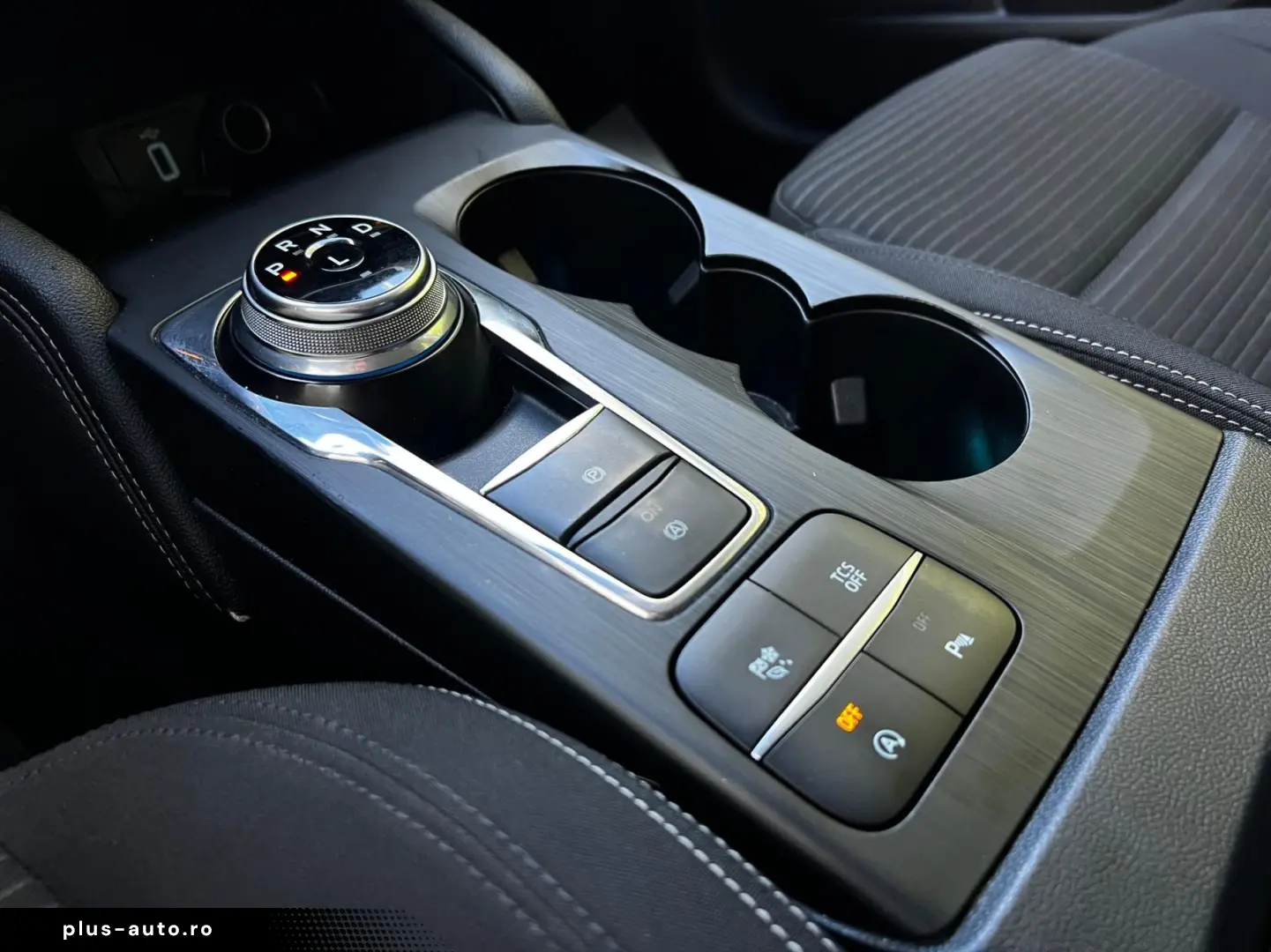 Ford Focus Gen-Iv-2018