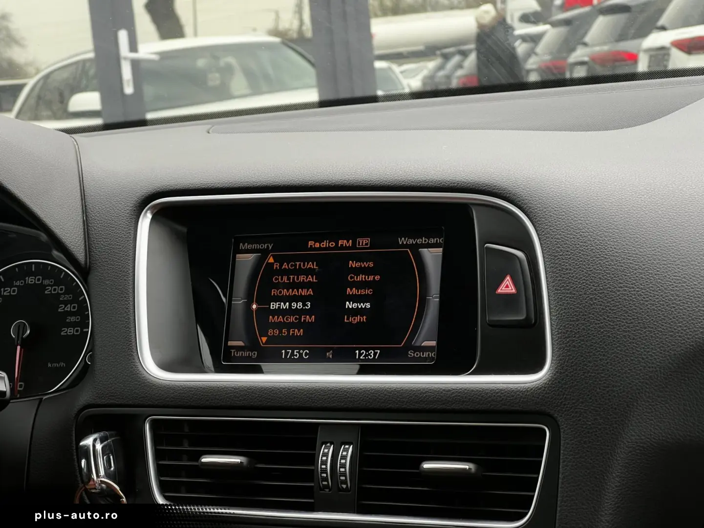 Audi Q5 Gen-8R-2008-2016