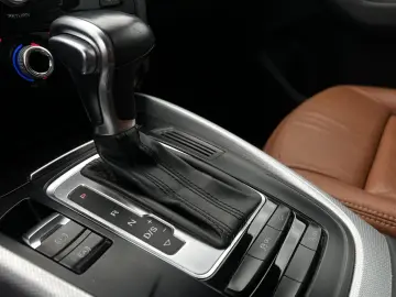 Audi Q5 Gen-8R-2008-2016