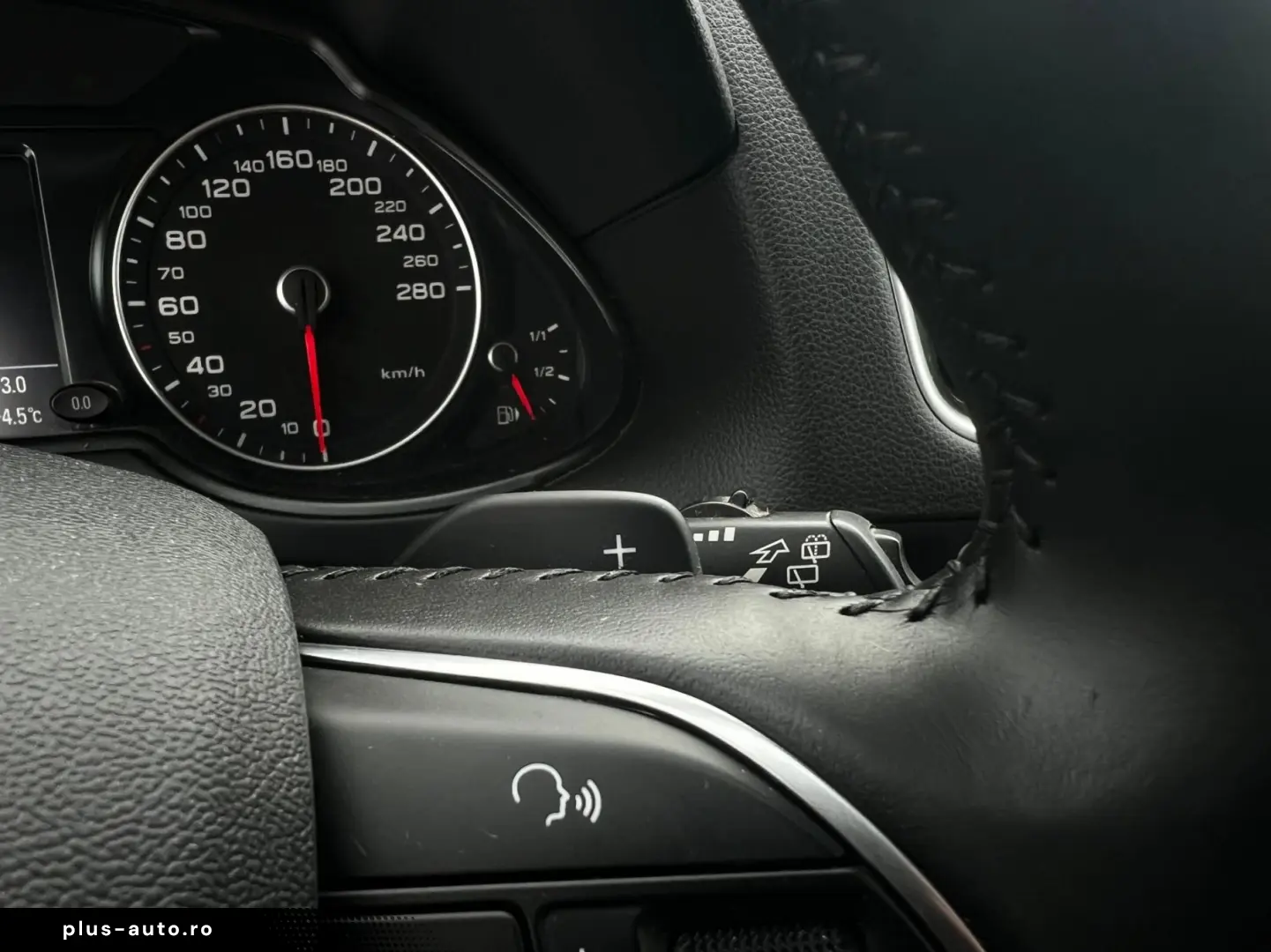 Audi Q5 Gen-8R-2008-2016