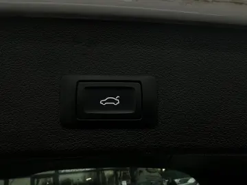 Audi Q5 Gen-8R-2008-2016