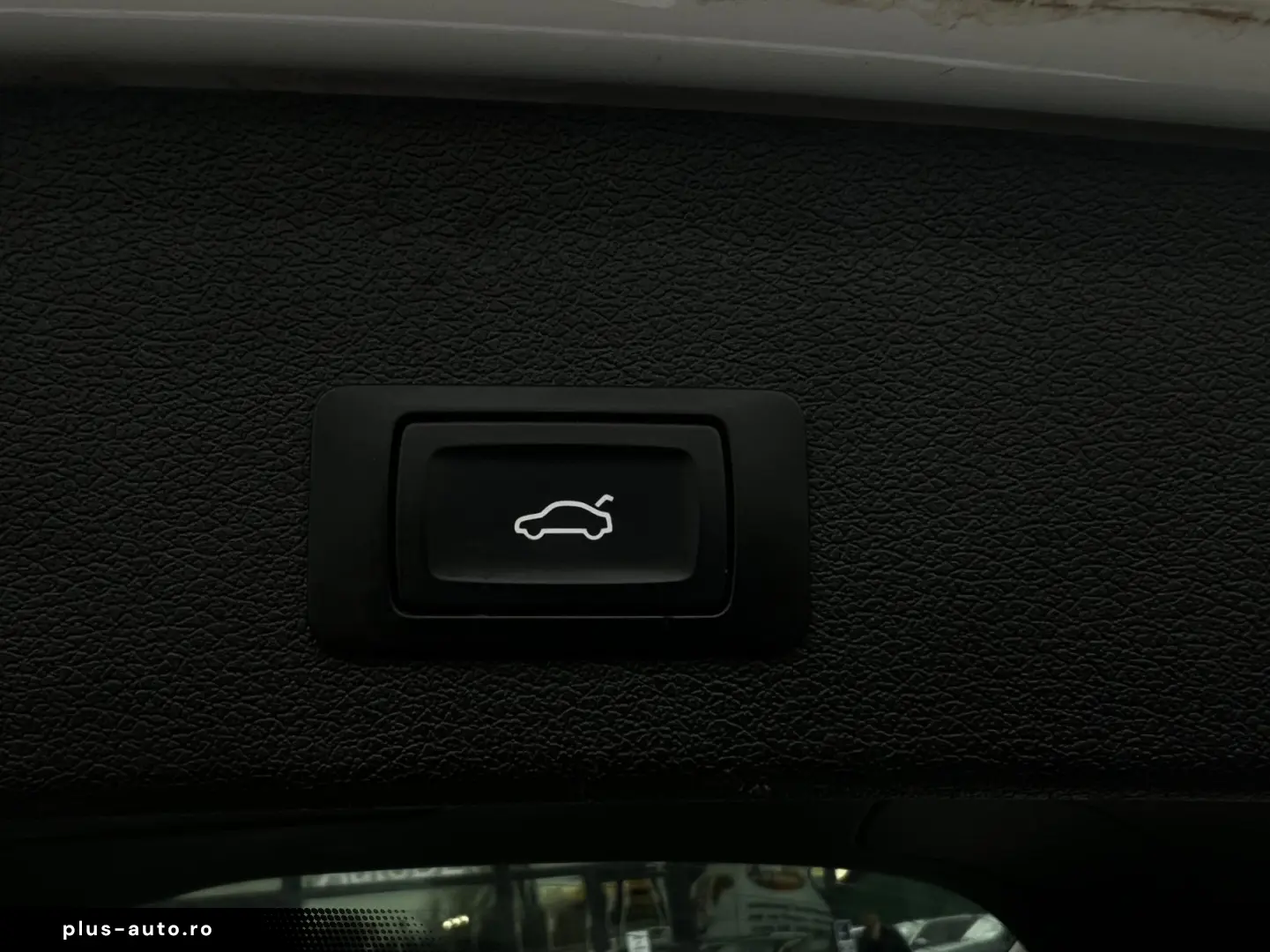 Audi Q5 Gen-8R-2008-2016