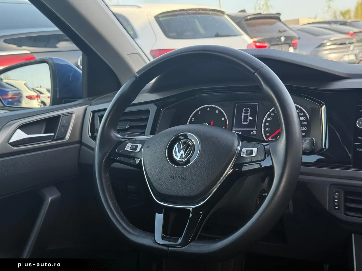 Volkswagen Polo Gen-Vi-2017