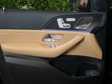 GLE 450d 4M PANO TOW 360 HUD 79.669€ NETTO