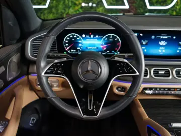 GLE 450d 4M PANO TOW 360 HUD 79.669€ NETTO