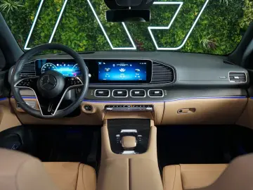 GLE 450d 4M PANO TOW 360 HUD 79.669€ NETTO