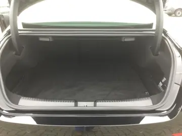 CLA 200 Coupé AMG  Fahrassistenz Verkehrszeichen