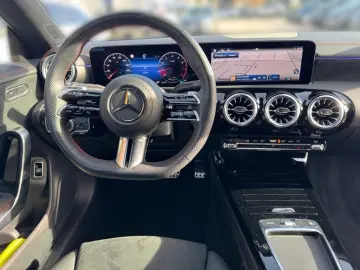 CLA 200 Coupé AMG-Adv  Night 19 WiP Ambi KeyGo