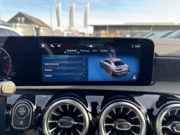 CLA 200 Coupé AMG-Adv  Night 19 WiP Ambi KeyGo