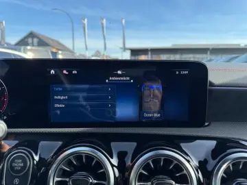 CLA 200 Coupé AMG-Adv  Night 19 WiP Ambi KeyGo