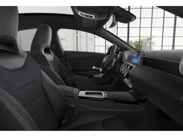 CLA 180 Coupé AMG-Sport LED 360 Pano Night Distr