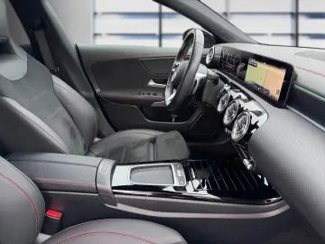 CLA 180 Coupé AMG-EDITION NIGHT 19'' AHK 360  LE