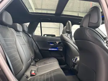 GLC 300 d 4M AMG PREMIUM  MAGNO- AIRMATIC- PANO!