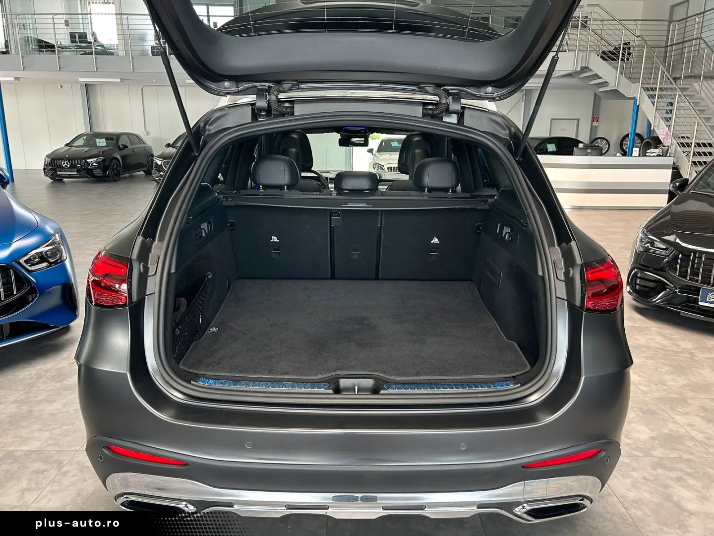 GLC 300 d 4M AMG PREMIUM  MAGNO- AIRMATIC- PANO!