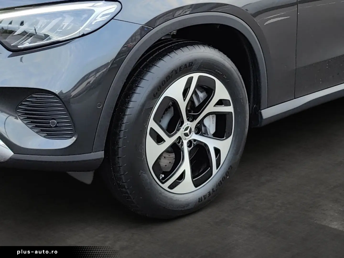 GLC 300 de 4Matic AVANTGARDE AHK 360  DISTRONIC