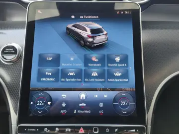 GLC 300 de 4Matic AVANTGARDE AHK 360  DISTRONIC