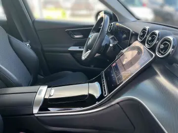 GLC 220 d 4M Avantgarde MBUX Distr AHK DIGITAL