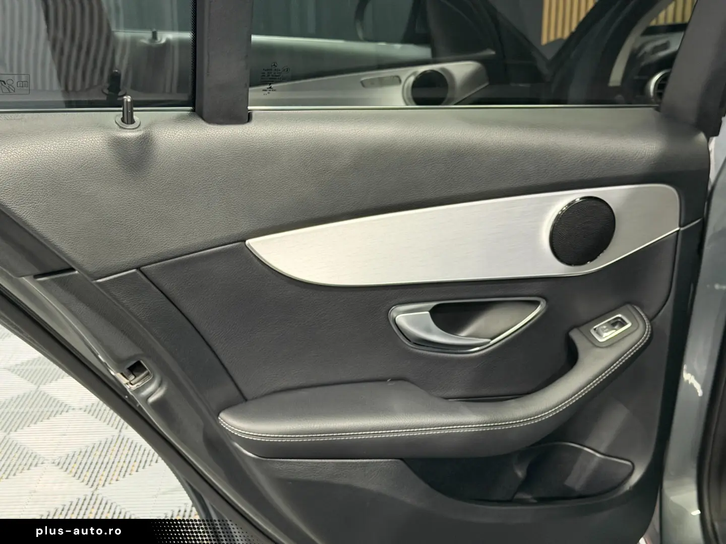 Mercedes-Benz C-Klasse Berline C 180 d Business Solution