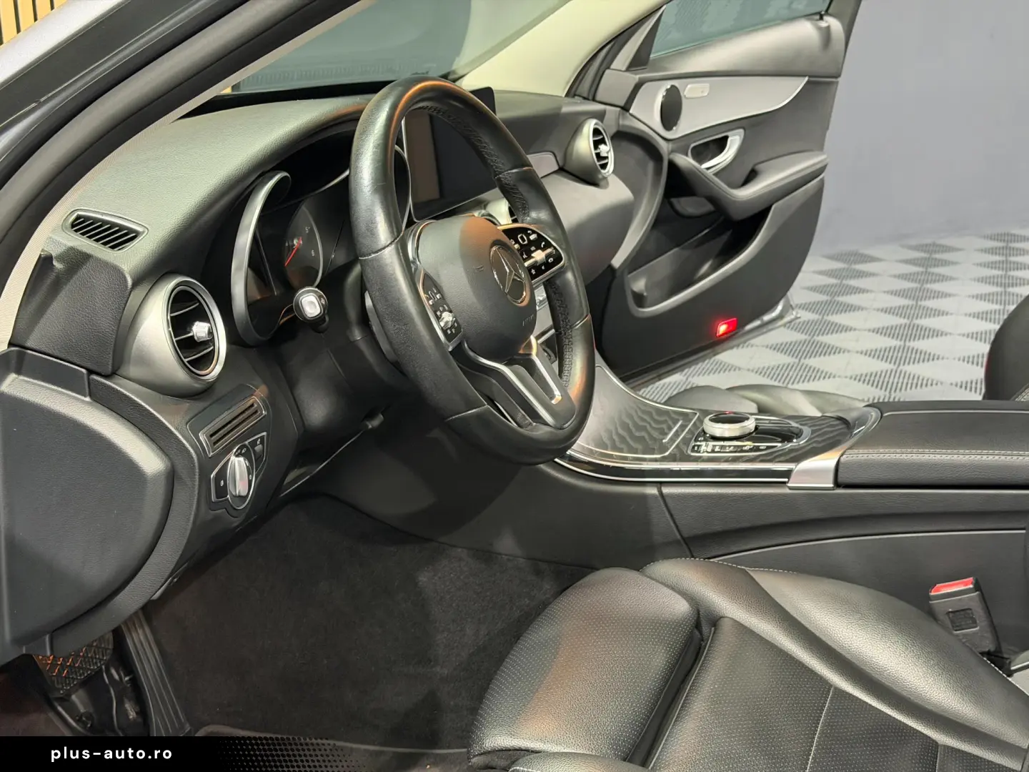 Mercedes-Benz C-Klasse Berline C 180 d Business Solution