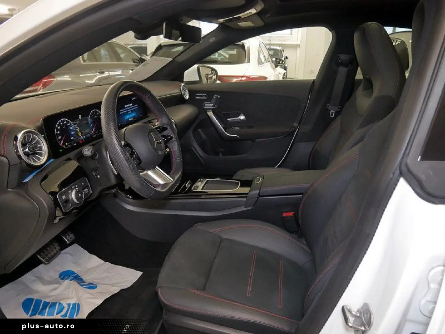 CLA 180 Coupé   AMG MEMO AHK KAMERA PANO SPUR