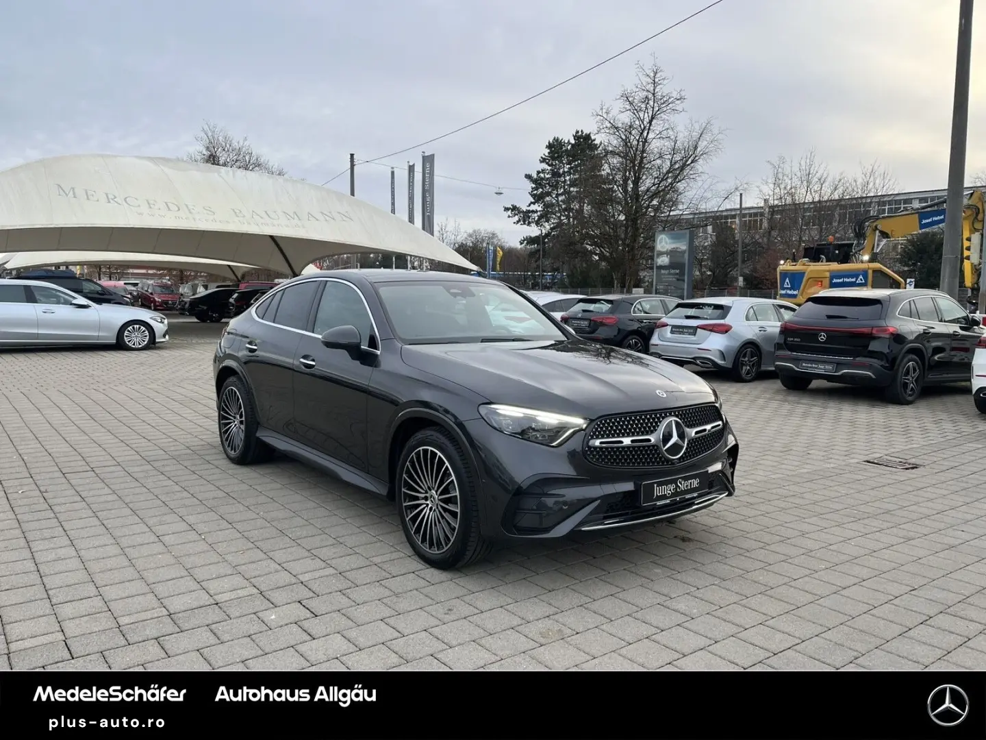 GLC 300 d 4M AMG Coupe 20  AHK Pano 360  D-Light