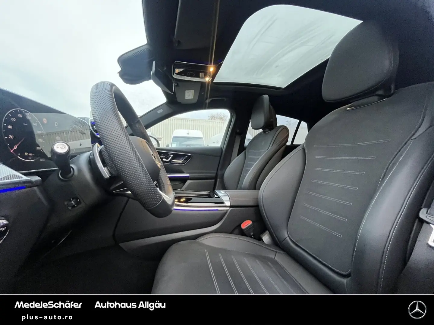 GLC 300 d 4M AMG Coupe 20  AHK Pano 360  D-Light