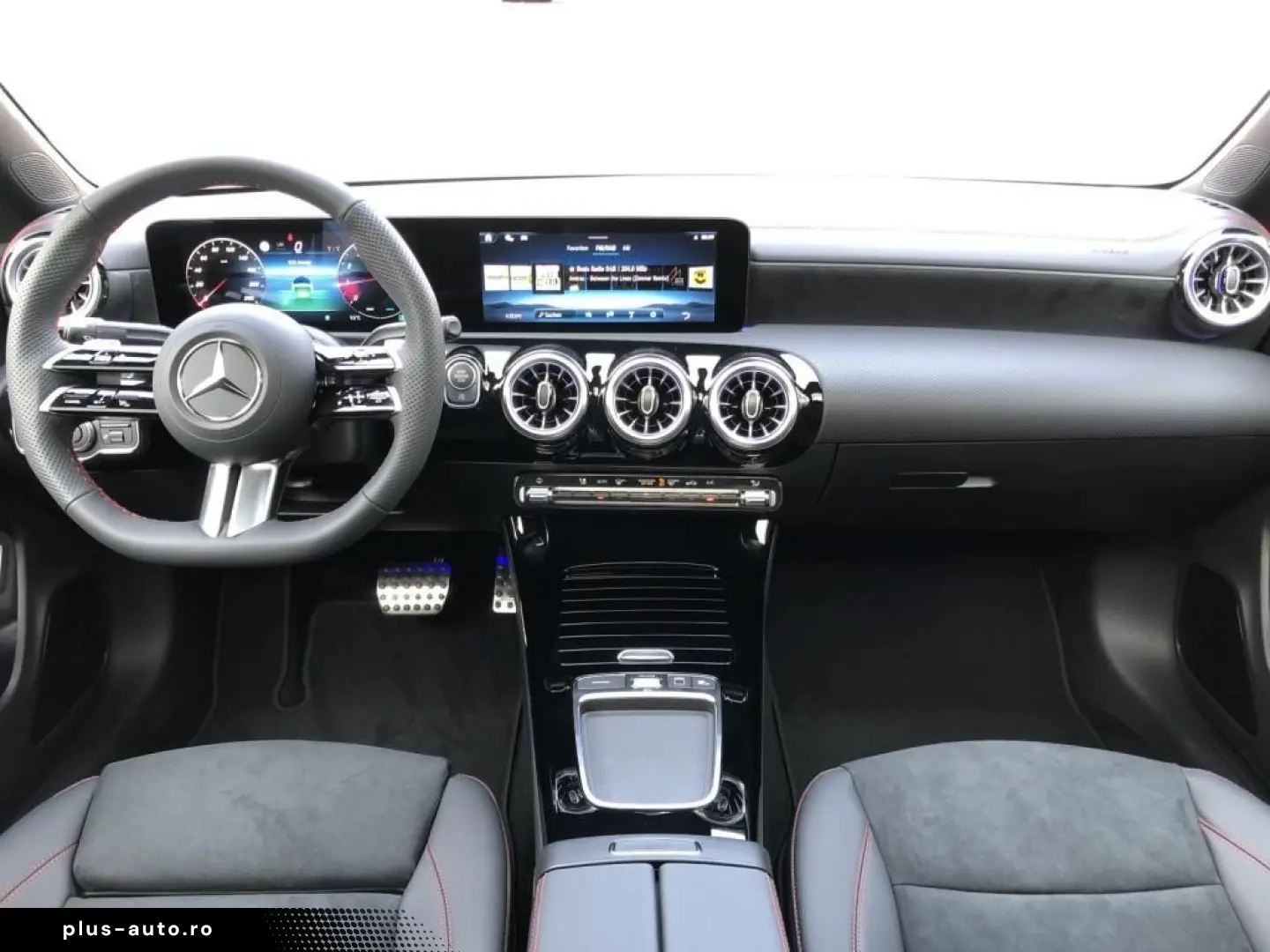 CLA 180 Coupe  MBUX AMG Wide Pano SpurW W-Paket