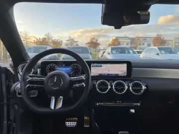 CLA 200 Coupé AMG NIGHT TOTW AMBIENTE STDHZ KAM