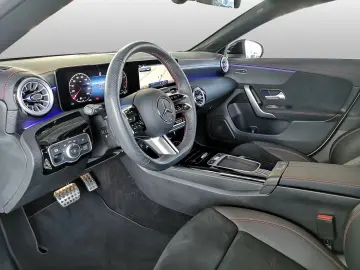 CLA 180 Coupé AMG AdvancedP NIGHT PANORAMA-SD MB