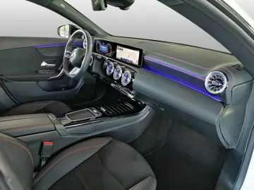 CLA 180 Coupé AMG AdvancedP NIGHT PANORAMA-SD MB