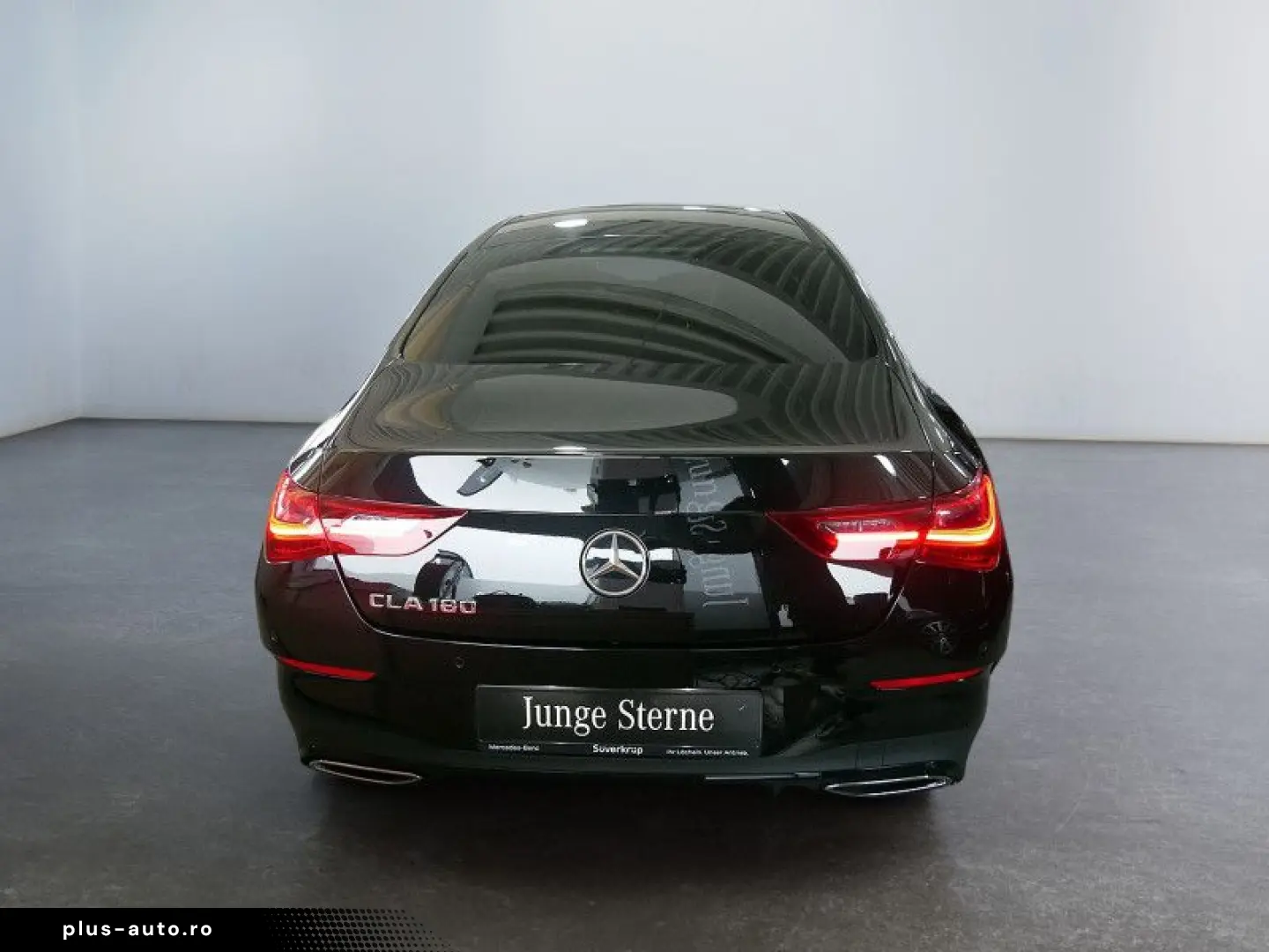 CLA 180 Coupé   AMG BURM NIGHT MULTI 360 AHK PDC