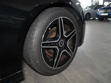 CLA 180 Coupé   AMG BURM NIGHT MULTI 360 AHK PDC