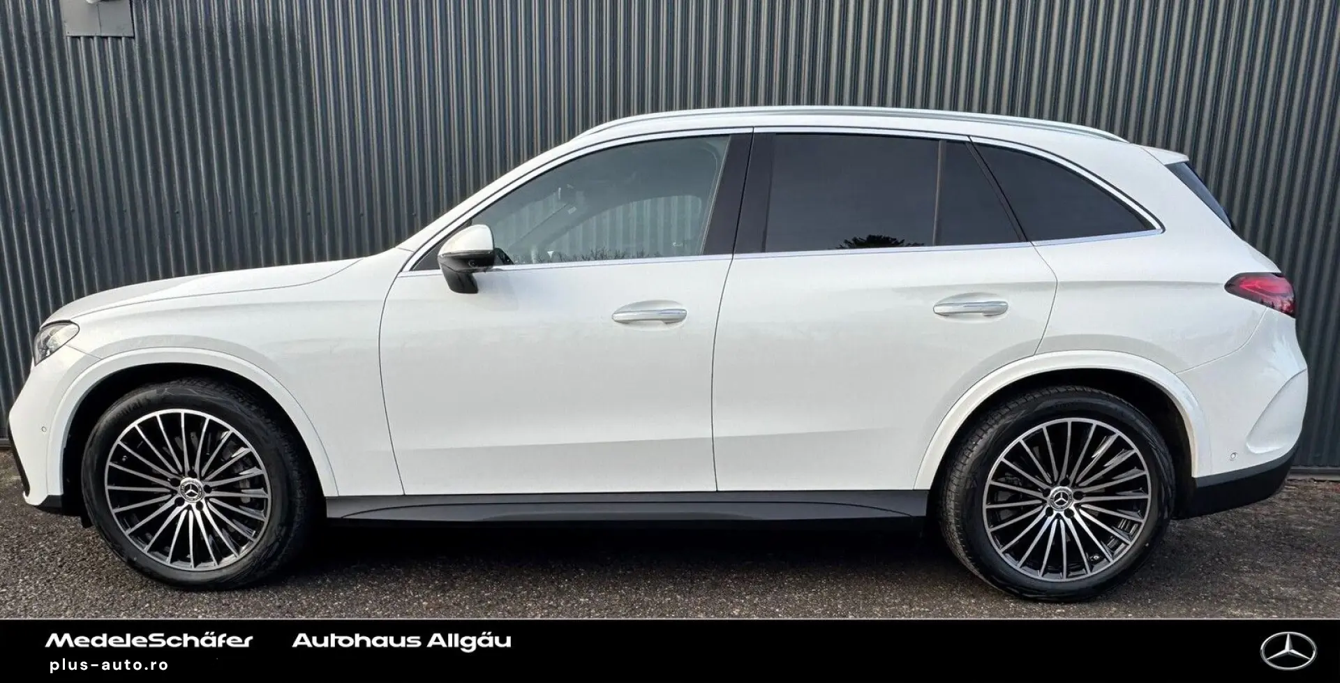 GLC 450 d 4M AMG 20  3D AHK Keyless Pano Distron