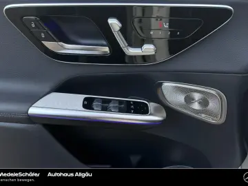 GLC 450 d 4M AMG 20  3D AHK Keyless Pano Distron