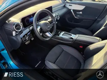 CLA 200 Coupé AMG SPORT PANO DISTR AHK 360  MULT