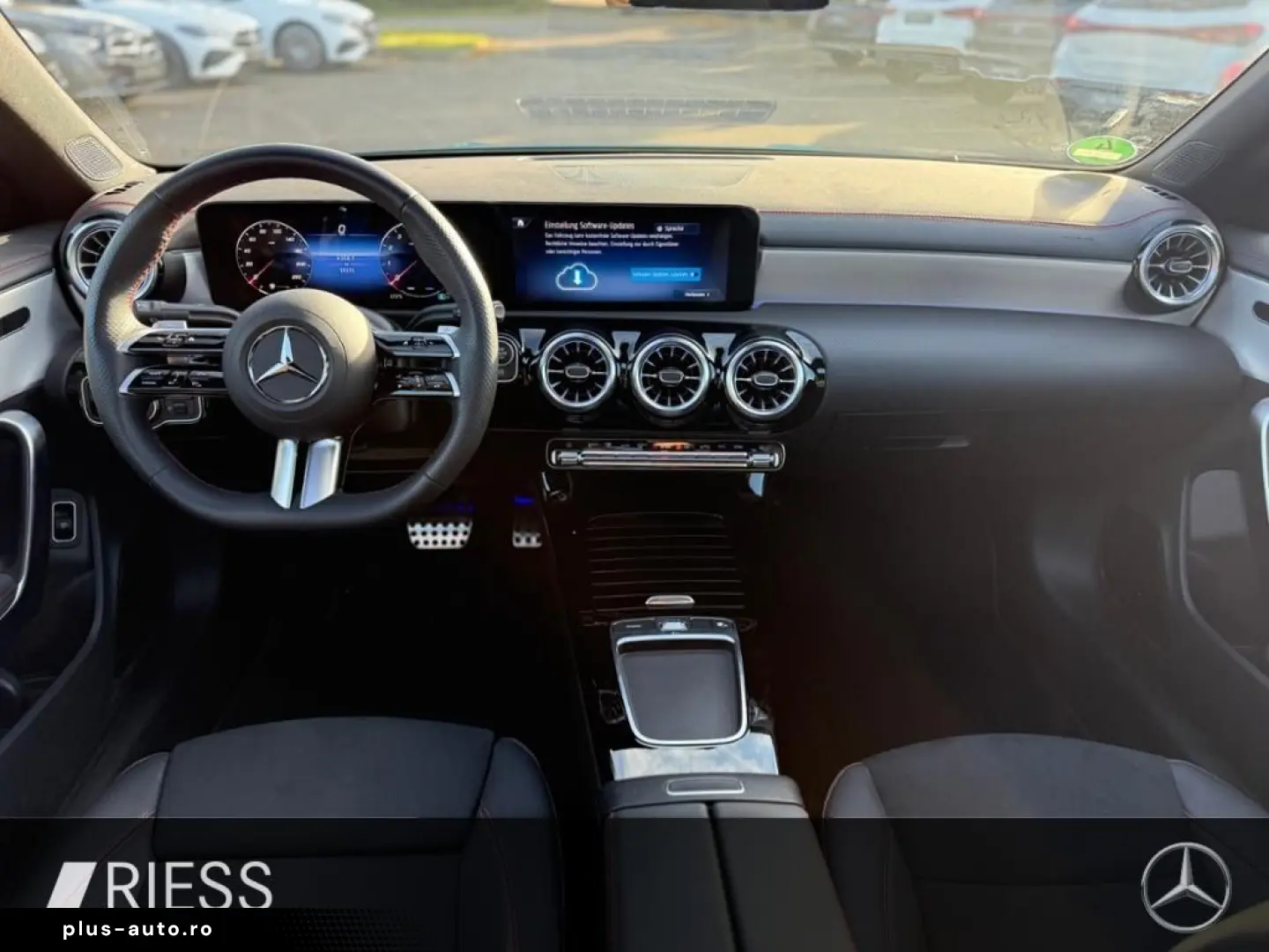 CLA 200 Coupé AMG SPORT PANO DISTR AHK 360  MULT