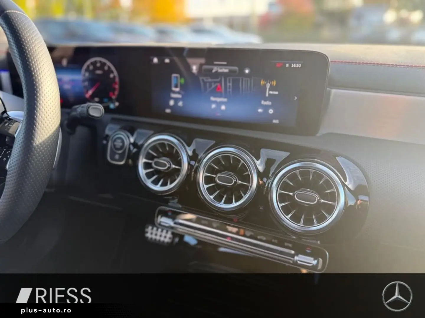 CLA 200 Coupé AMG SPORT PANO DISTR AHK 360  MULT